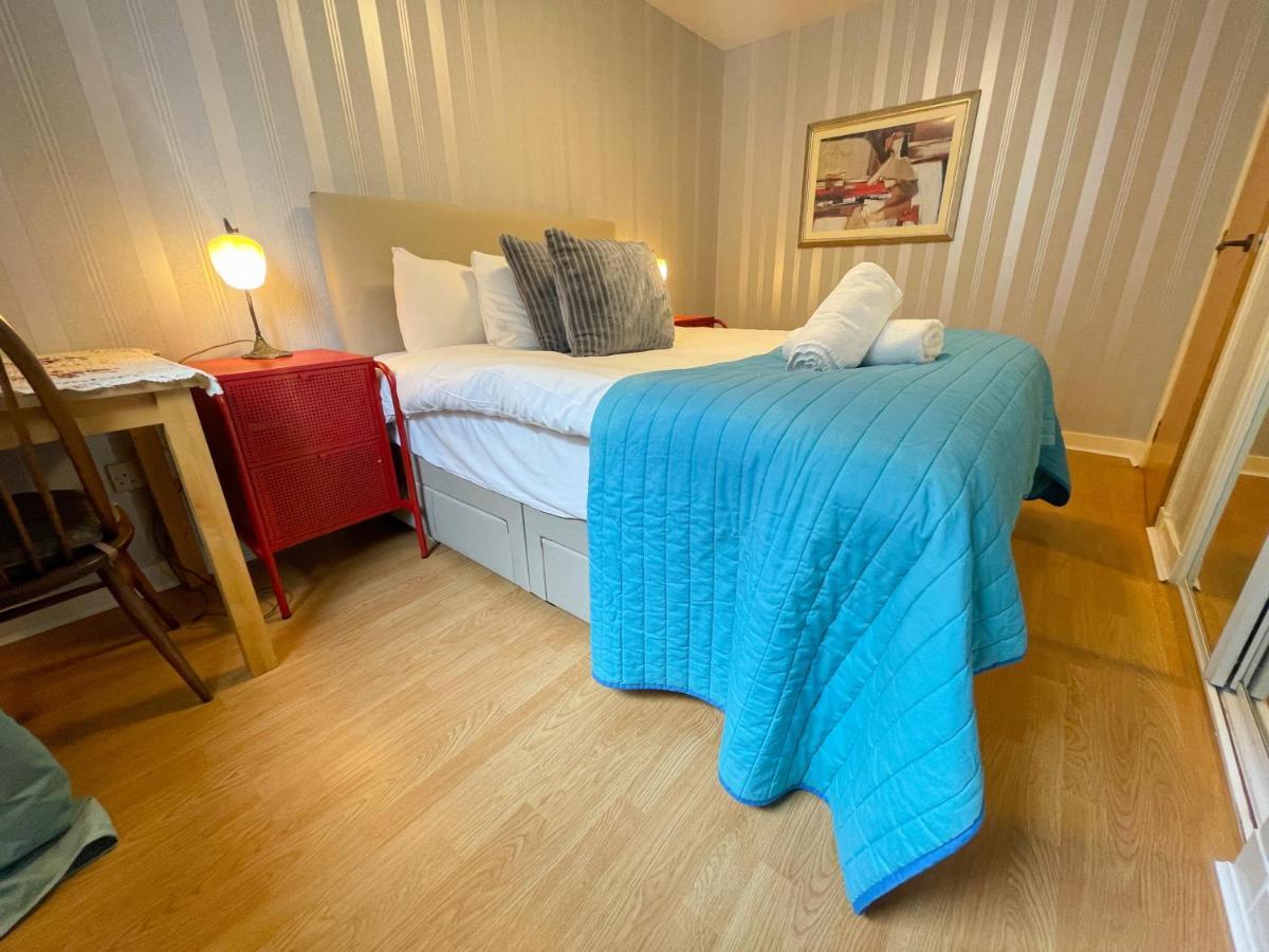 Kelvingrove 2 Bedroom Apartment - Private Parking Glasgow Zewnętrze zdjęcie