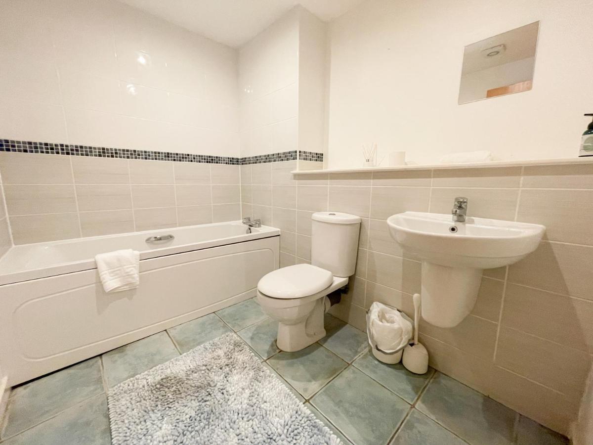 Kelvingrove 2 Bedroom Apartment - Private Parking Glasgow Zewnętrze zdjęcie