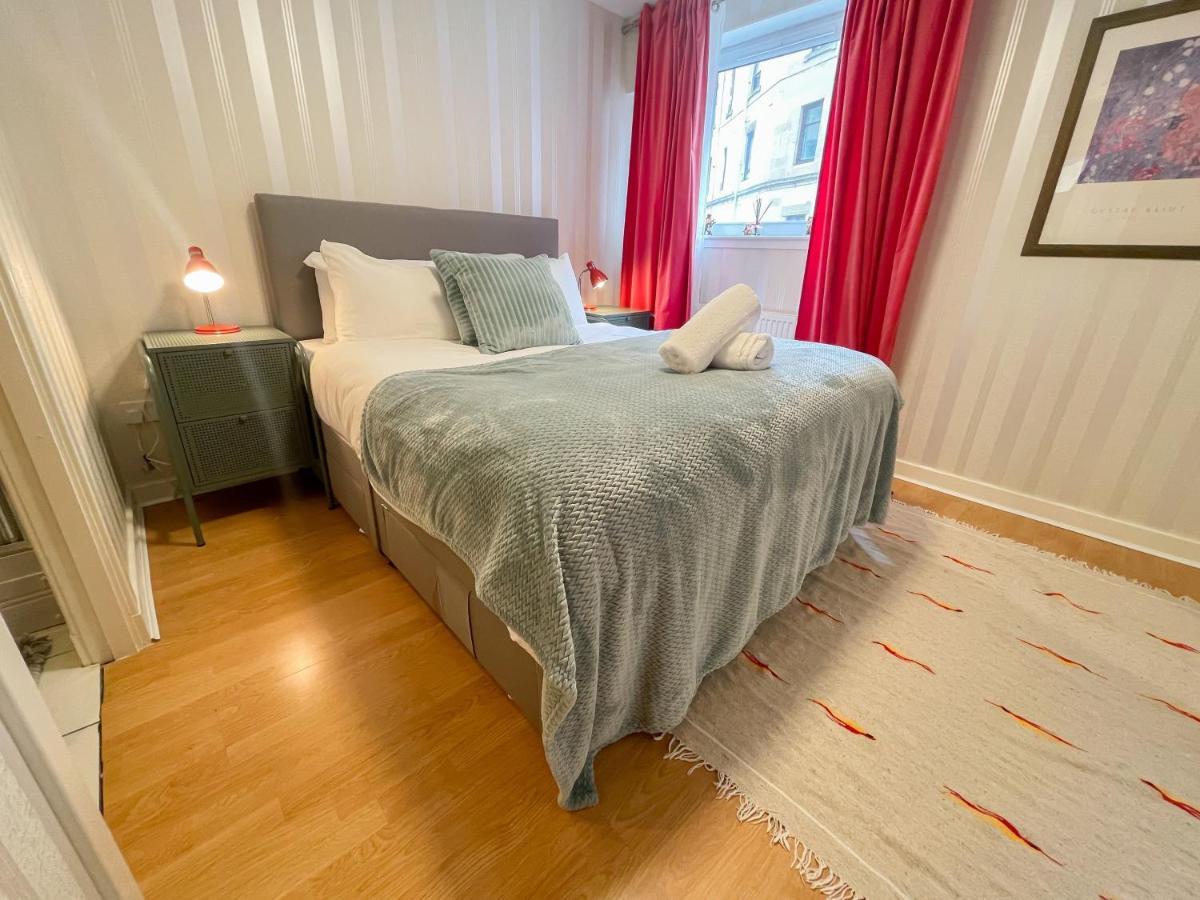 Kelvingrove 2 Bedroom Apartment - Private Parking Glasgow Zewnętrze zdjęcie