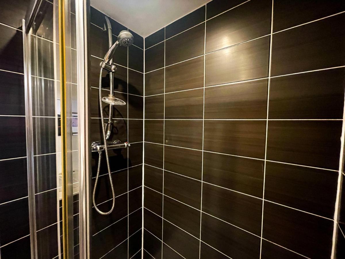 Kelvingrove 2 Bedroom Apartment - Private Parking Glasgow Zewnętrze zdjęcie